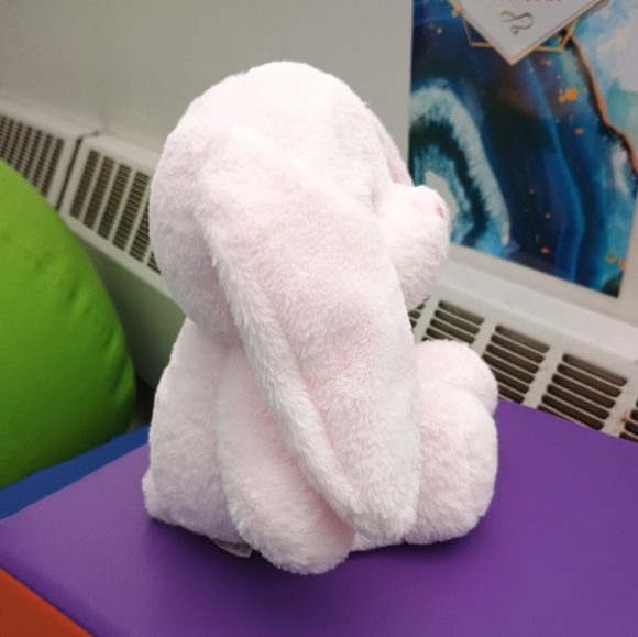 KellyToy K Luxe Baby Bunny Plush Rattle Crinkle Ears Stuffed Animal Sewn Eyes - Picture 5 of 8